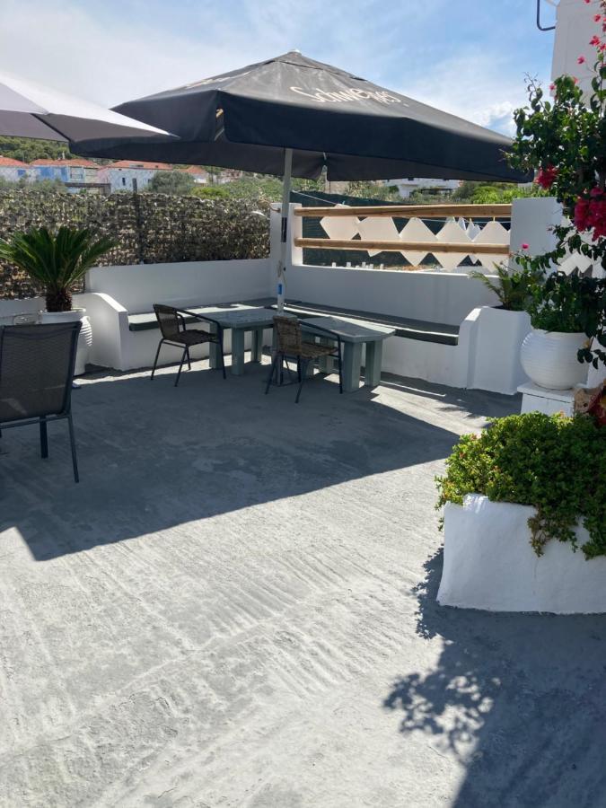 Hotel Beach Amaryllis Megalochori  Exterior photo