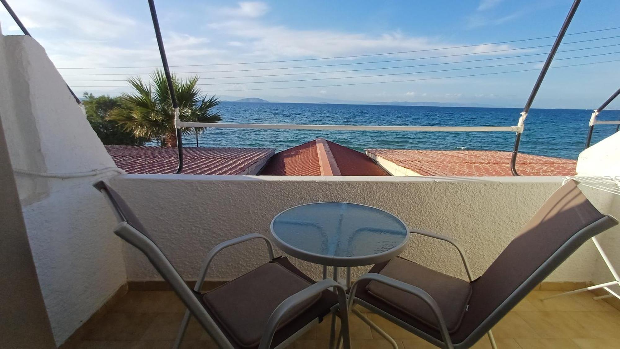 Hotel Beach Amaryllis Megalochori  Exterior photo